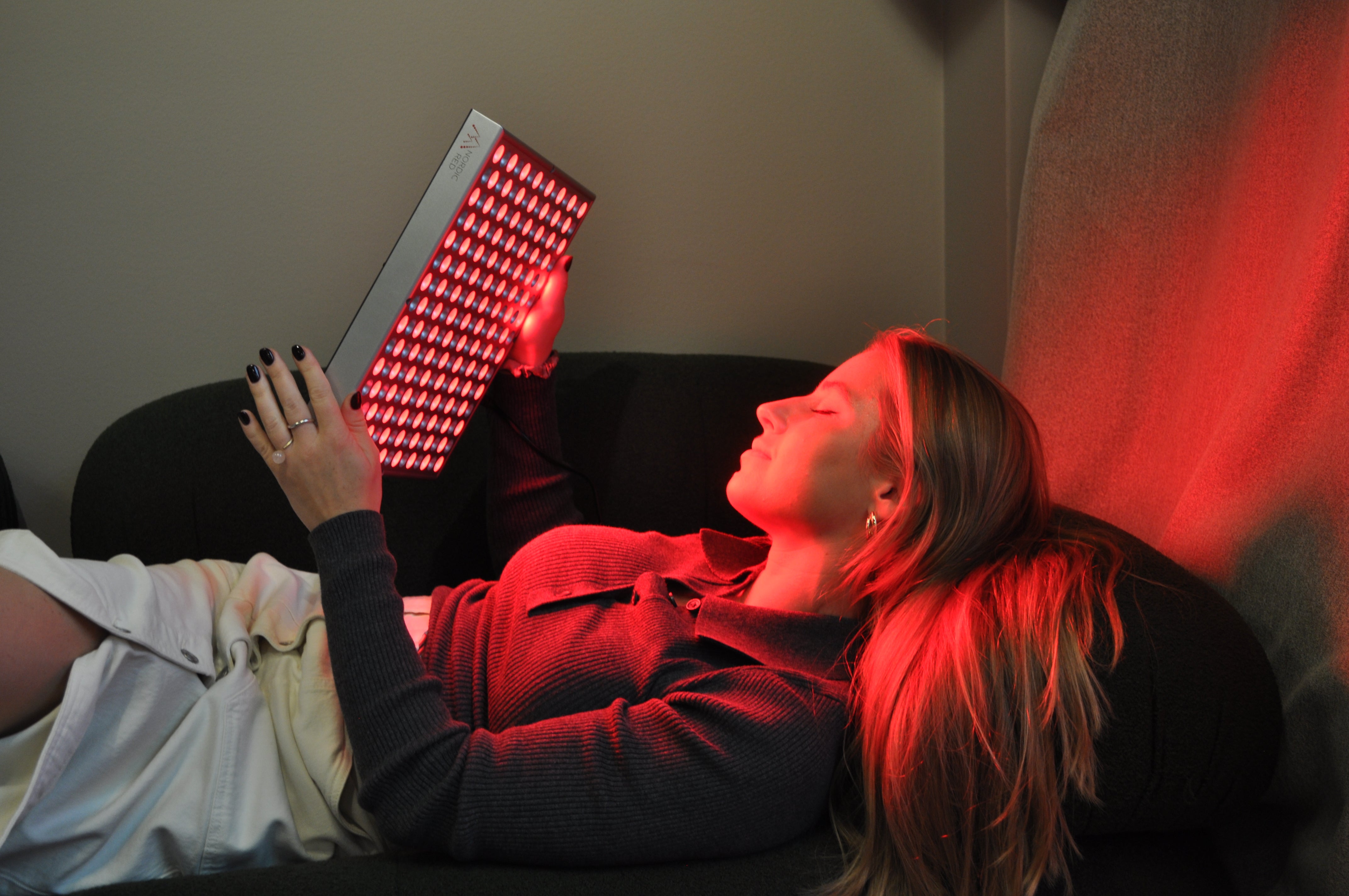 Wellness Light Panel – För ett lyft i ditt välbefinnande med rödljusterapi